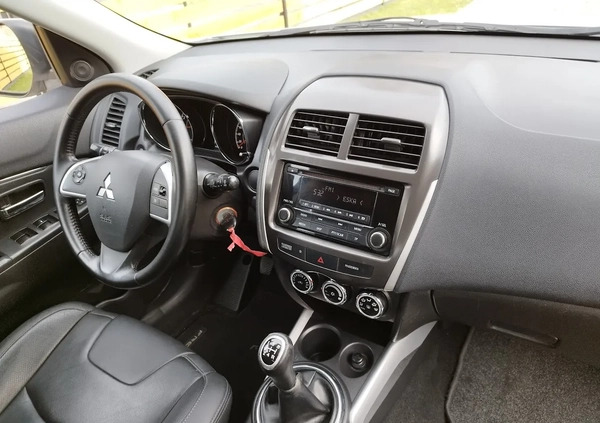 Mitsubishi ASX cena 42800 przebieg: 170000, rok produkcji 2013 z Pionki małe 277